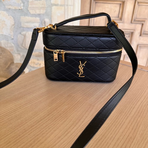 YSL gwp Black and Gold Quilted Crossbody Bag - Picture 6 of 7
